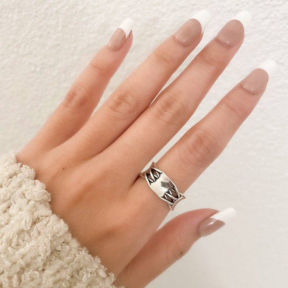 925 Sterling Silver Lace Up Ring Criss Cross Ring Modern Minimalist Ring - Picture 3 of 11